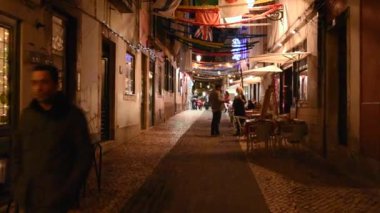 Lizbon Portekiz, 29 Kasım 2018. Bairro Alto Lizbon yürüyüş