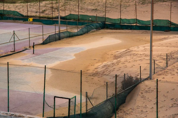 Abandoned Tennis Court Full Sand Beach Portugal — Stock Photo, Image