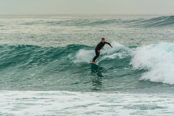 Ericeira Portugal December 2018 Surfers Ribeira Ilhas Beach Ericeira Village — 스톡 사진