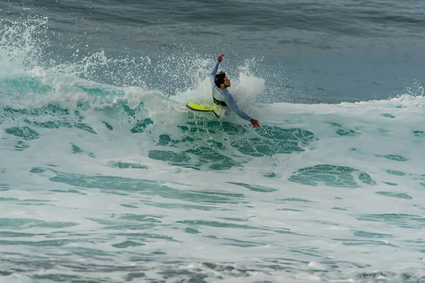 Ericeira Portugal December 2018 Surfers Pedra Branca Beach Ericeira Village — 스톡 사진