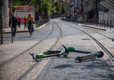 elektrikli kiralama scooter