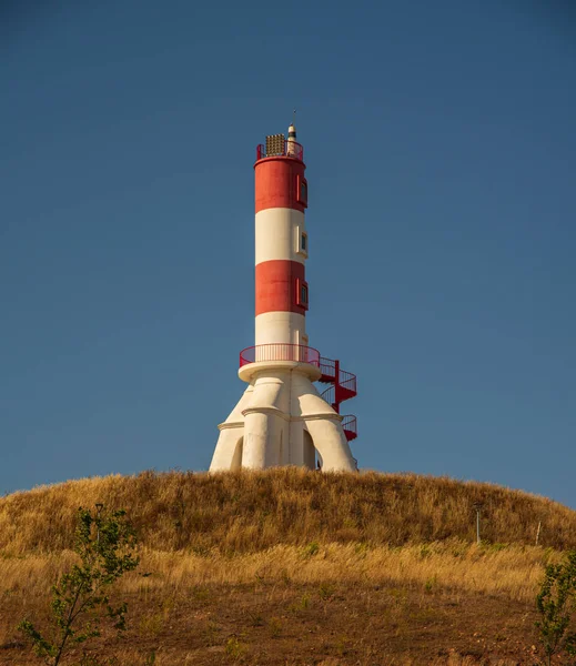 Cementová strutura, která vypadá jako kosmická loď — Stock fotografie