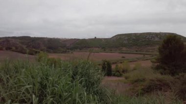 Escarpas yaya köprüsü wich Torres Vedras Portekiz Porto Novo plaja Macieira köy bağlantıları.