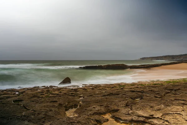 Spiaggia di Pedra Branca in Ericeira Portogallo — Foto Stock