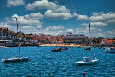 Cascais, Portekiz. 09 Temmuz 2020. Cascais Körfezi manzarası