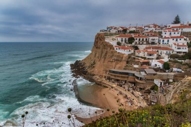  Azenhas Mar 'ı Sintra, Portekiz' de yapıyor..