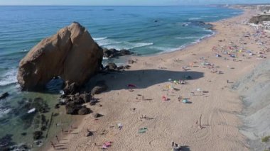 Santa Cruz plajı, Santa Cruz Portekiz.