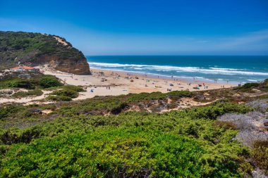 Mafra, Portekiz. 24 Ağustos 2019. Ericeira Portekiz 'deki Sao Juliao plajı..
