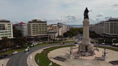 Lizbon, Portekiz. 22 Eylül 2020. Lizbon şehir merkezinin hava görüntüsü