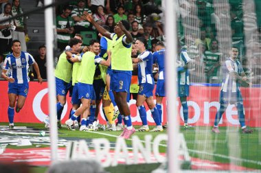 Lizbon, Portekiz. 30 Ağustos 2025. Portekiz Ligi 'nin Lizbon' daki Estdio Jose Alvalade 'de oynanan 4. turunda FC Porto' ya karşı Sporting CP.