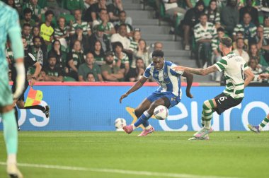 Lizbon, Portekiz. 30 Ağustos 2025. Portekiz Ligi 'nin Lizbon' daki Estdio Jose Alvalade 'de oynanan 4. turunda FC Porto' ya karşı Sporting CP.