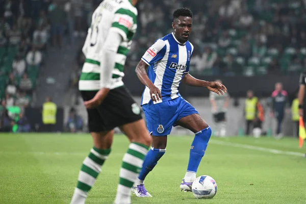 Lizbon, Portekiz. 30 Ağustos 2025. Portekiz Ligi 'nin Lizbon' daki Estdio Jose Alvalade 'de oynanan 4. turunda FC Porto' ya karşı Sporting CP.