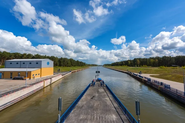 Sluis Magdeburg Rothensee Tussen Rivier Elbe Het Kanaal Mittellandkanal Saksen — Stockfoto