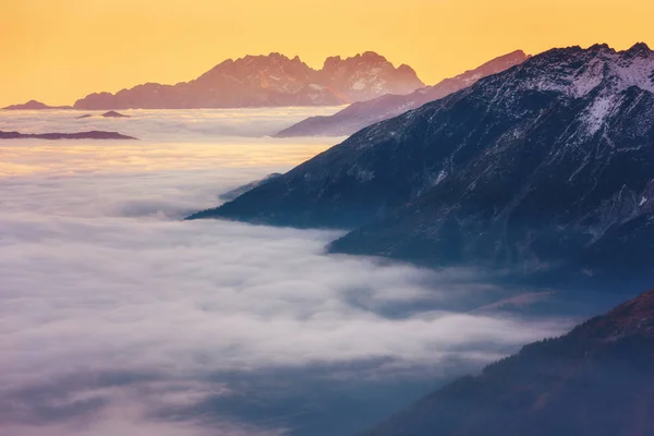 Bulut Dağ Güneş Işığı Hohe Tauern Milli Parkı Carinthia Avusturya — Stok fotoğraf