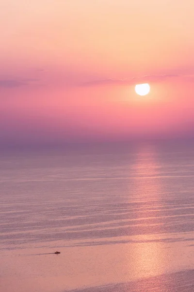 Mooi Roze Zonsondergang Zeegezicht Pasteltinten Vrede Rustig Buiten Reizen Achtergrond — Stockfoto