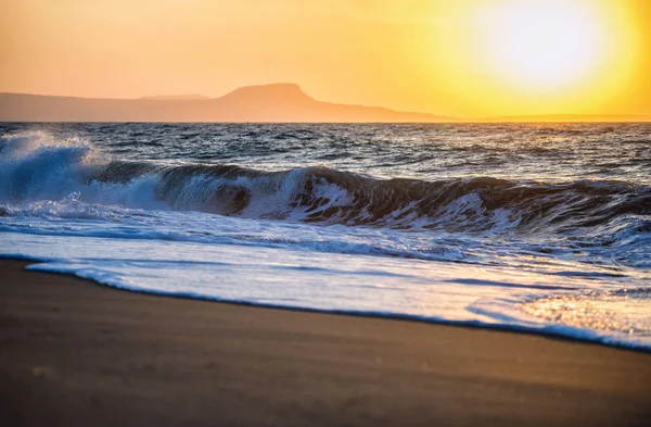 Coucher Soleil Mer Orageuse Près Ville Réthymnon Sur Île Crète — Photo