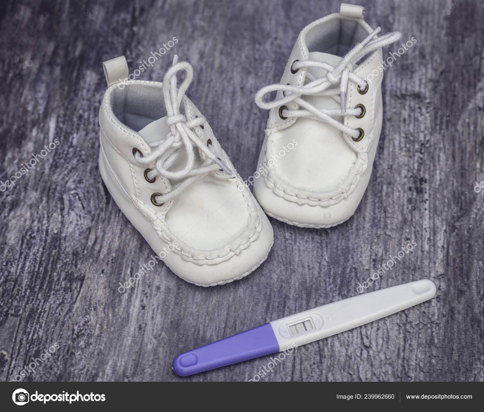Waiting Baby White Baby Shoes Pregnacy Test Stock Photo By C Sipailova Yahoo Com