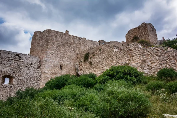 The ruins of the ancient Kritinia castle at Rhodes island, Greece — Stock Photo, Image