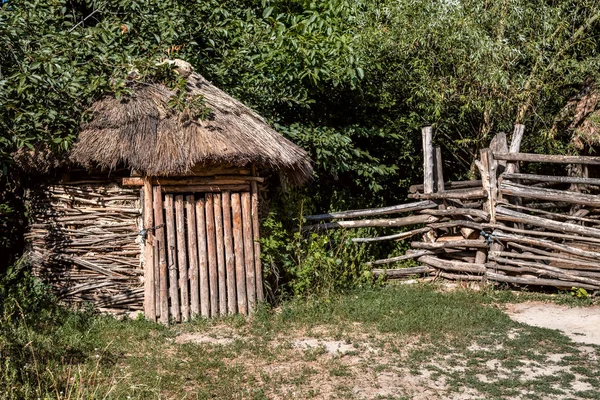 Kiev şehrinde Mamayeva Sloboda müzesi, Ukrayna