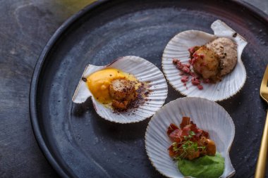 Püre, görünümü Kapat, restoran yemek ile ızgara tarak shell