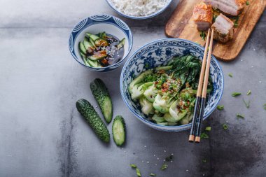 Tavada kızartılmış Çin lahanası ve domuz yağı, Asya mutfağı kopya alanı