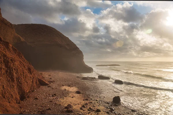 Vista deslumbrante de uma praia Legzira em Marrocos . — Fotografia de Stock