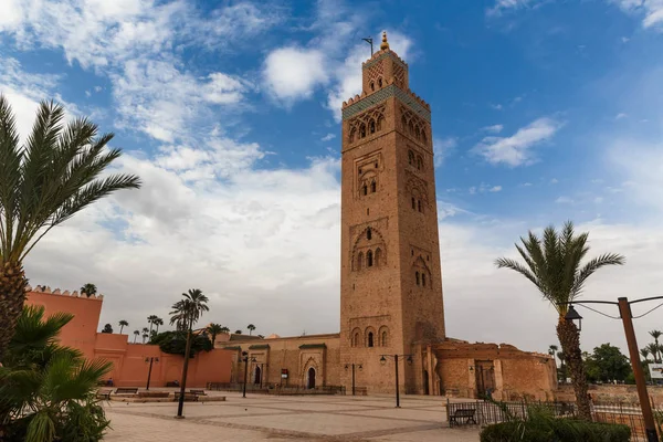 Mosquée Koutubia à Marakech. Un des monuments les plus populaires du Maroc . — Photo