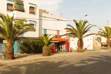 Agadir, Fas - Ağustos, 2017: Agadir sokakları sabah.