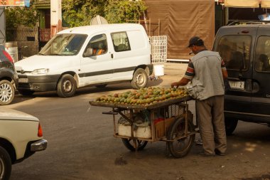Agadir, Fas - Ağustos, 2017: Agadir sokakları sabah.