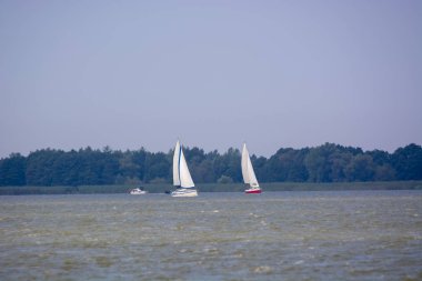 Teknelerden ve göller