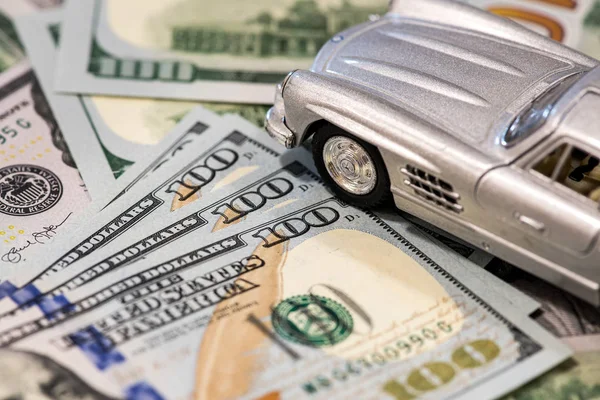 100 doları notlar yakın çekim