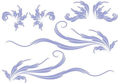 Mavi ve beyaz çiçekli süsler.