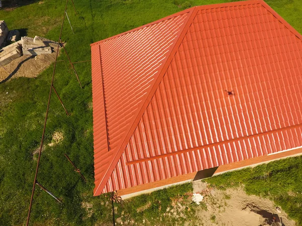 Dům Oranžovou Střechou Vyrobené Kovu Horního Pohledu Kovový Profil Lakovaný — Stock fotografie