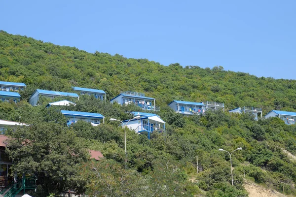 Casas Montaña Para Los Turistas Una Casa Entre Los Árboles —  Fotos de Stock