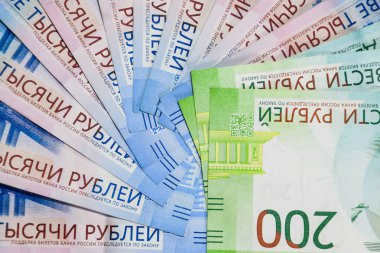 Rus yeni mezhep 2000 ve 200 ruble. Rus banknotlar. Rus Rublesi paradır