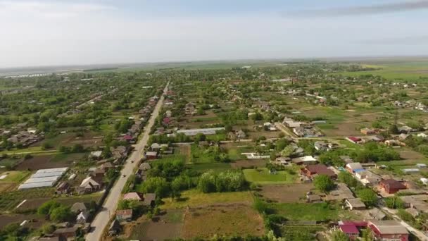 Bovenaanzicht van het dorp van de gemeente — Stockvideo