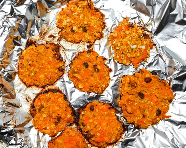 Horneado en tortas de calabaza y avena . — Foto de Stock