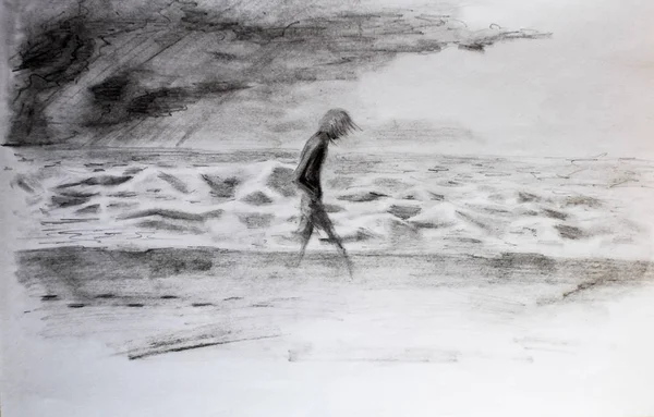 Homme marche le long de la mer dans la tempête et le mauvais temps. Dessin au crayon . — Photo