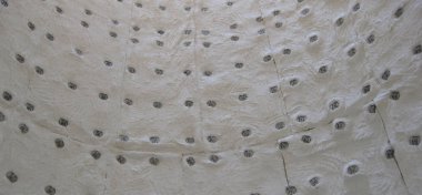 Meşale kapalı yazın, içinden bak. Bir meşale kapsayan bir asbestine.