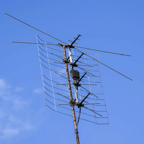 Внутрифазная Антенная Решетка Телевизионная Антенна Приема Радиосигнала — стоковое фото