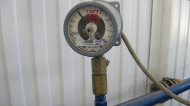 Petrol rafinerisi. Birincil petrol rafinerisi ekipmanı.