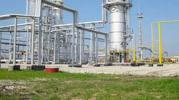 Oil Refinery Equipment Primary Oil Refining — Stock Photo, Image