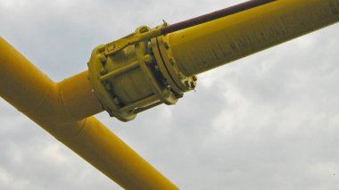 Petrol rafinerisi. Birincil petrol rafinerisi ekipmanı.
