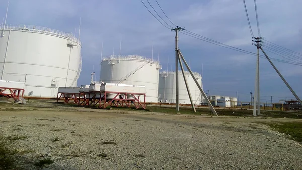 Tanques Armazenamento Para Produtos Petrolíferos Refinaria Equipamentos — Fotografia de Stock