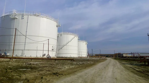 Réservoirs Stockage Produits Pétroliers Raffinerie Équipement — Photo