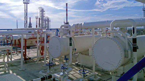 Olieraffinaderij Apparatuur Voor Primaire Olie Raffinage — Stockfoto