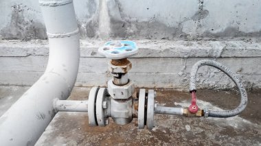 Boru hattında mandalı