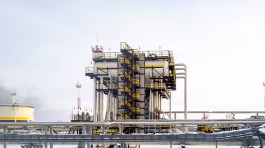 Ayırıcılar sonunda bulunmaktadır. Ekipman petrol ayrılması için. Modüler Petrol arıtma. Bulite ayrılması için. Alçak basınç ayırıcılar.