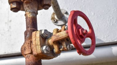Kapama vanaları yüksek basınçlı ekipman akışı. Petrol donanımı