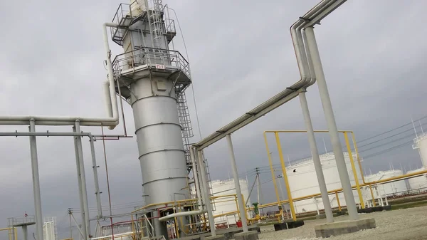 Horno para calentar aceite en la refinería — Foto de Stock